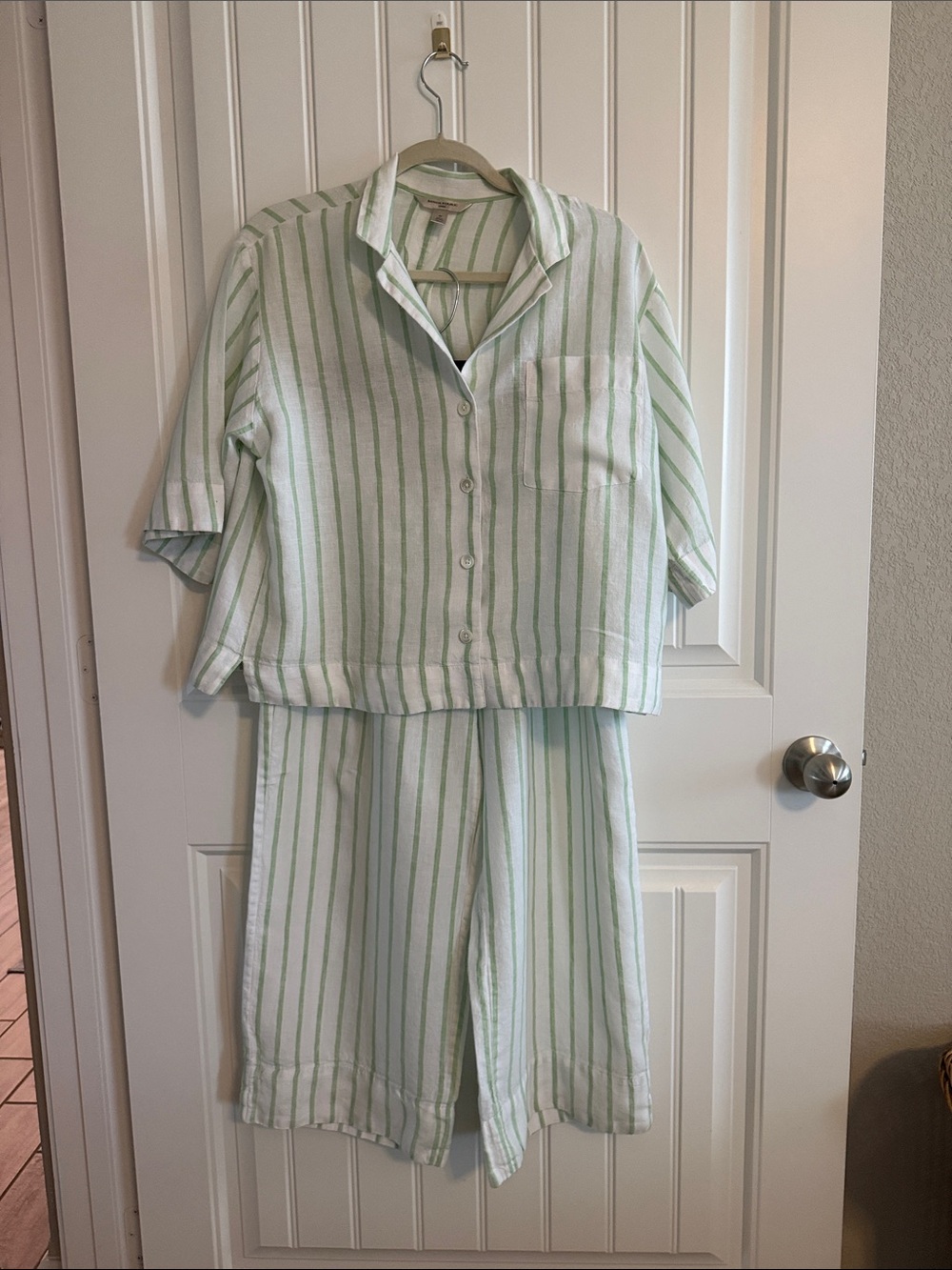 Banana Republic 100% Linen Mint Green & White Striped Two-Piece Pajama Set